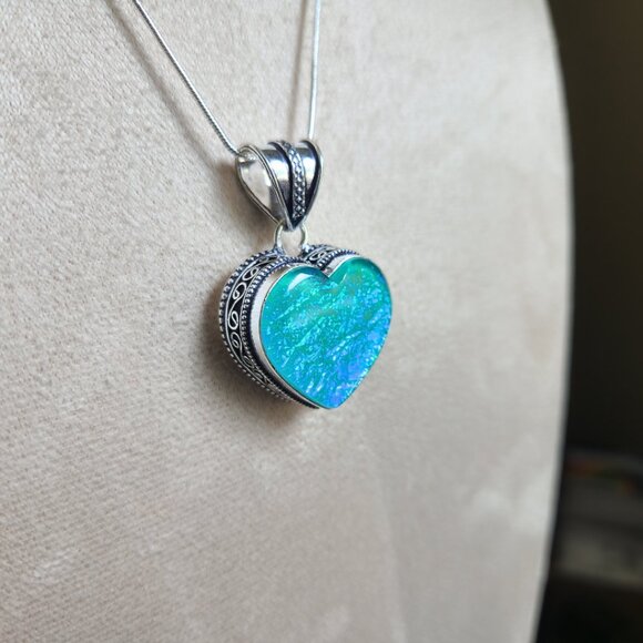 AUSTRALIAN TRIPLET OPAL HEART PENDANT STERLING CHAIN 100% ARTISAN NEWHANDCAFTED - Picture 7 of 10